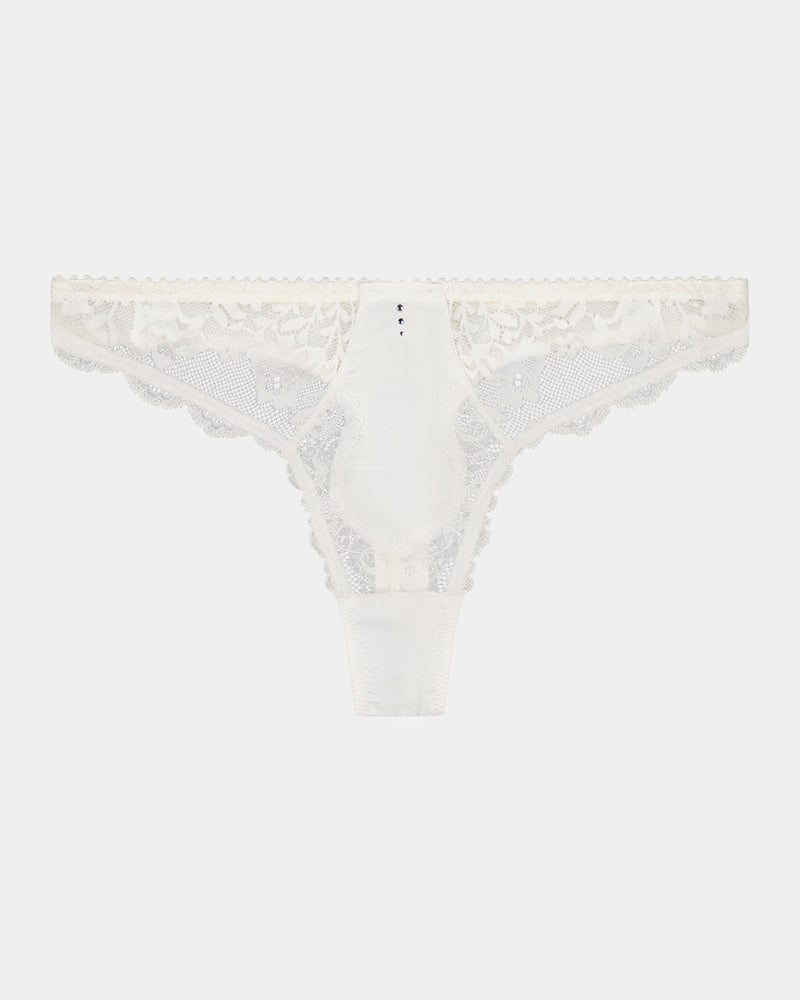 Shivani Thong in SUGAR. Flat lay front view