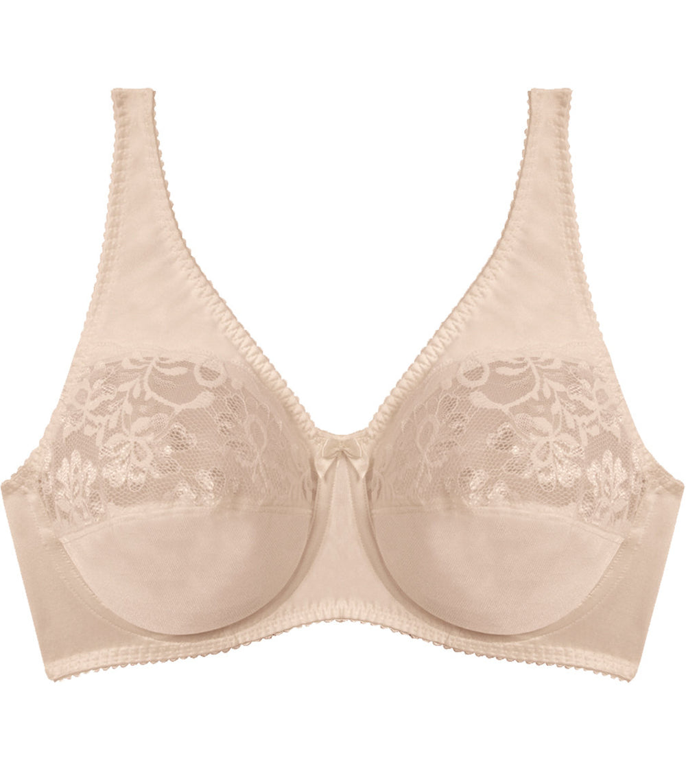 Classic Underwire Underwire Bra in LATTE. Flat lay front view
