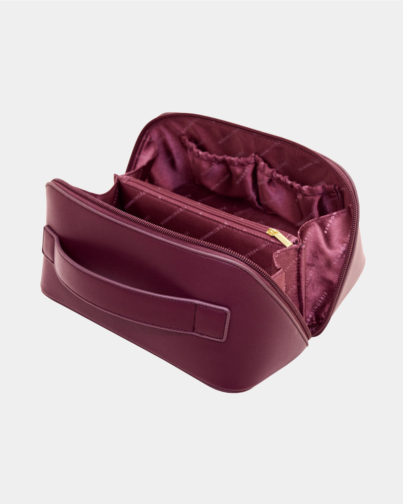 Cosmetic Case in FIG. Flat lay front view