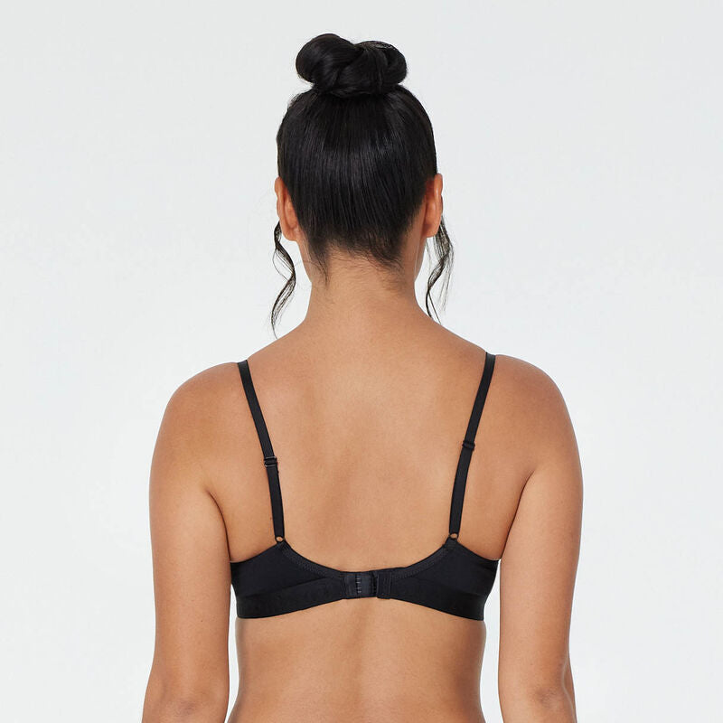 Model wears Body Cotton Contour Bra in BLACK. On body back view