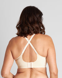 Comfit Collection Contour Bra in NOVELLE PEACH. Feature shot