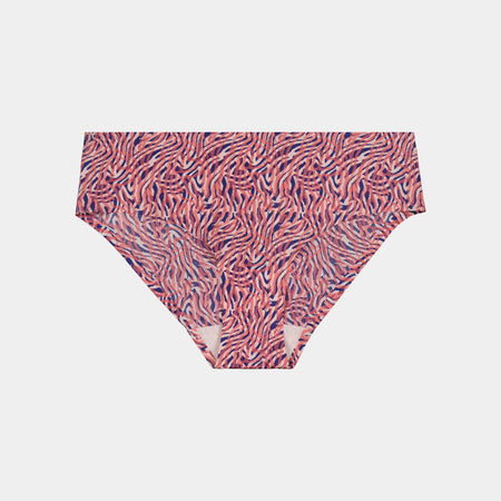 Perfectly Shapely Print Bikini in VEILED ROSE PRINT. Flat lay front view