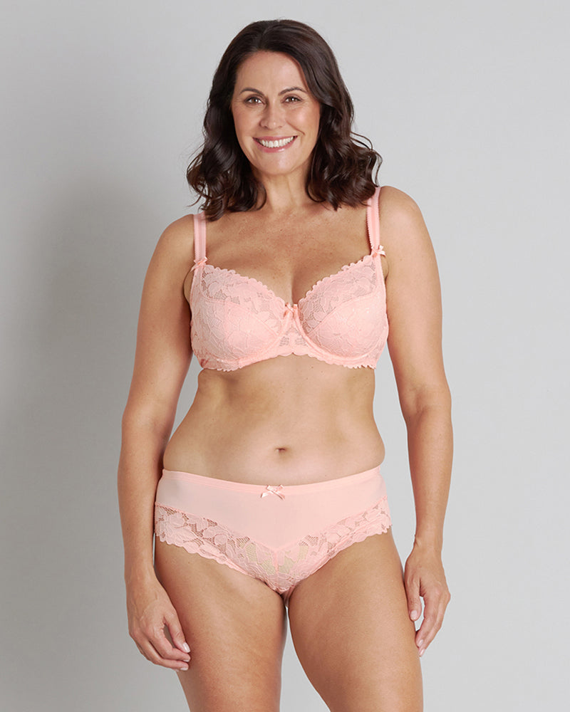 Alice Underwire Bra in PEACH BUD. Feature shot