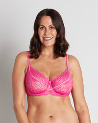 Model wears Only Me Underwire Bra in CABARET/BELLINI. On body front view