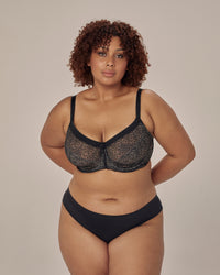 Delicate Lace Underwire Bra in BLACK/CREAM TAN. Feature shot