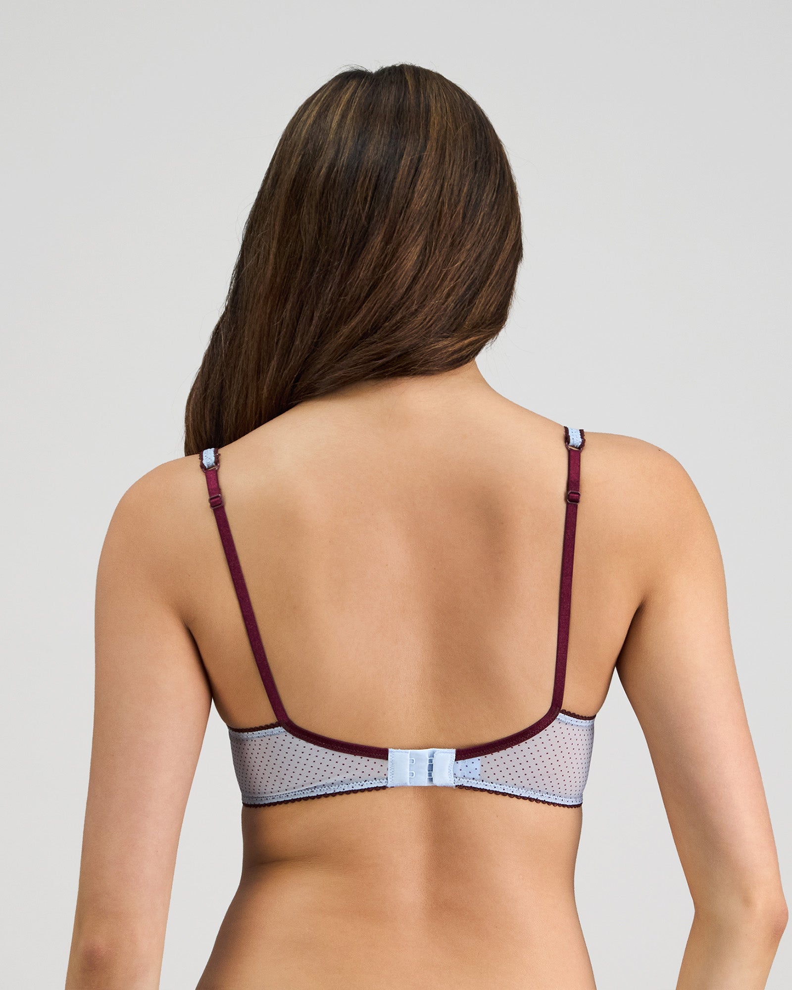 Model wears Harmony 2.0 Contour Bra in SKYWAY/FIG. On body back view