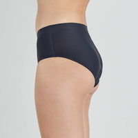 Model wears Flo Light Midi in BLACK. On body side view