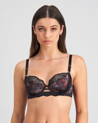 Model wears Confessions Contour Bra in SNAKE PRINT/BLACK. On body front view