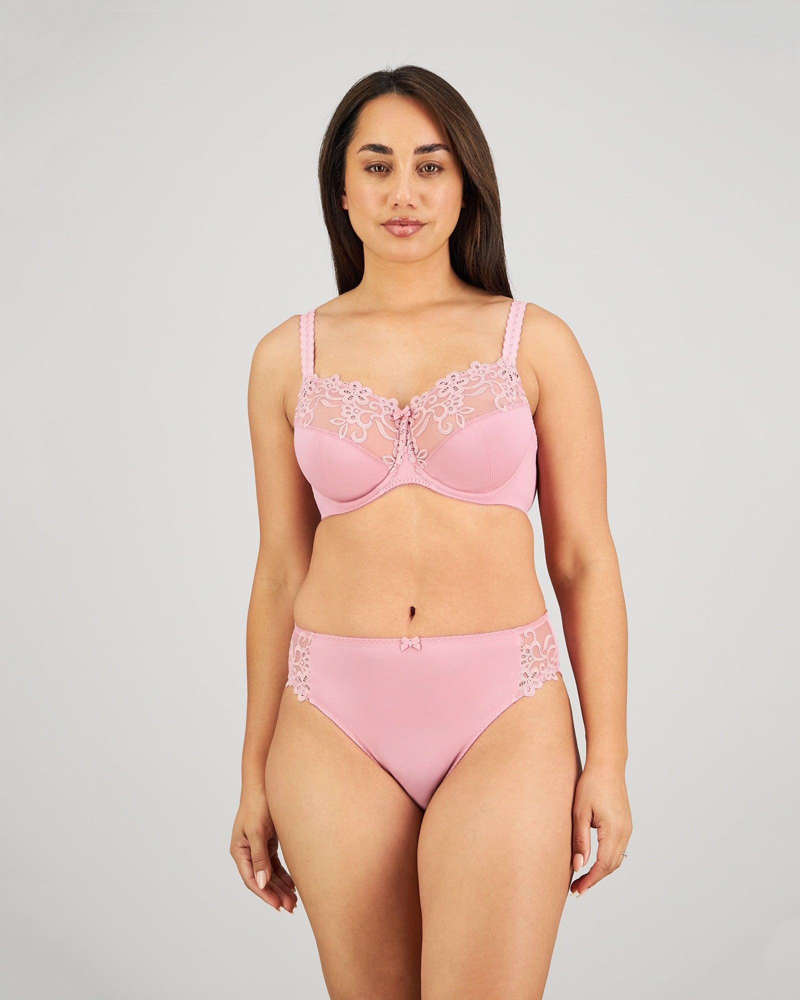 Coral Underwire Bra in LILAS. Feature shot