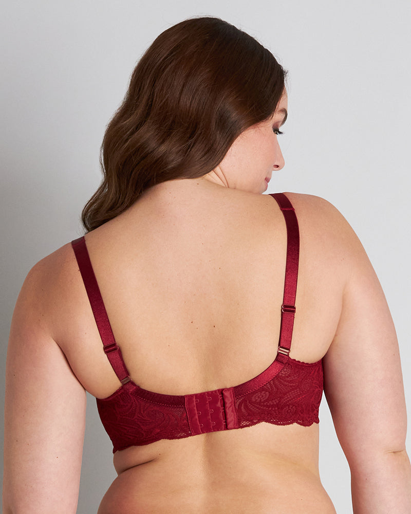 Model wears Lace Perfect Contour Bra in BIKING RED. On body back view