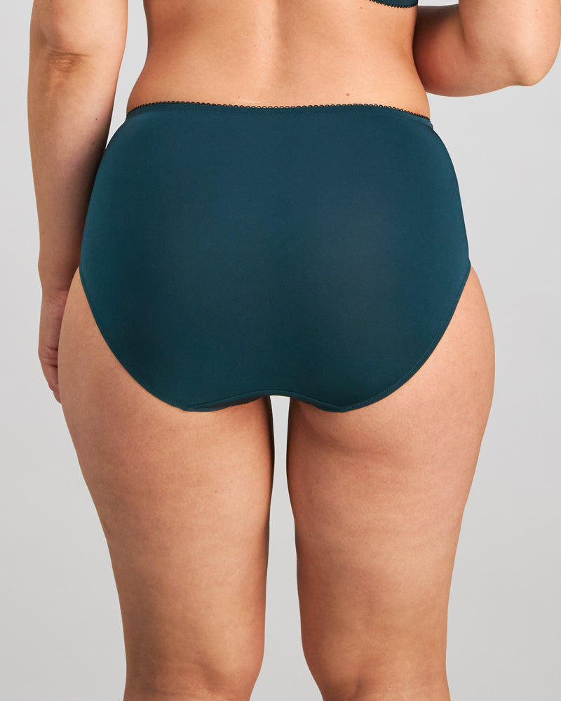 Model wears Felicia Midi in PONDEROSA PINE. On body back view