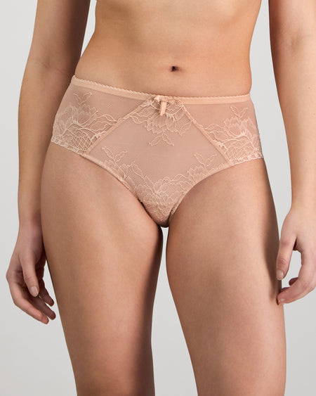 Model wears Golden Hour Full Brief in EVENING SAND. On body front view