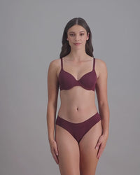 model-poses-in-figg-coloured-bra-and-undies